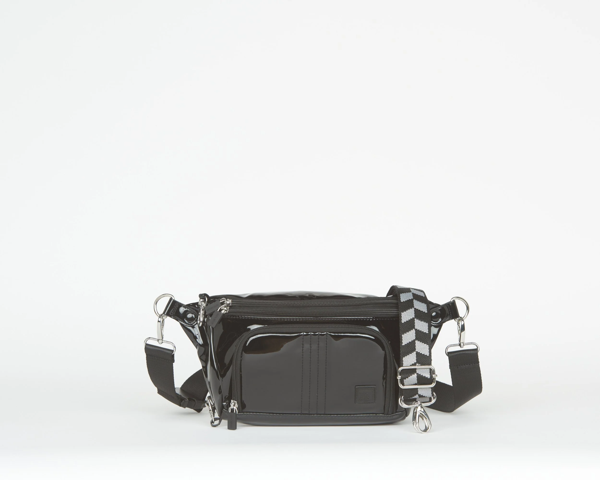 THE ON-THE-GO CROSSBODY - SILVER METALLIC — IHKWIP